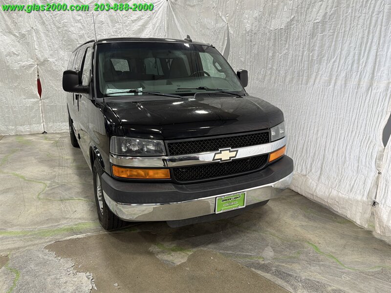 Used 2016 Chevrolet Express 3500 LT w/ LT Preferred Equipment Group RWD image 23