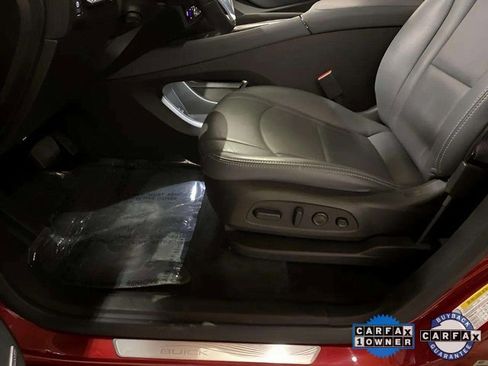 Used 2024 Buick Enclave Premium image 69