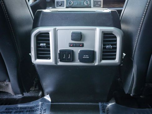 Used 2018 Ford F150 Lariat w/ Equipment Group 502A Luxury image 34