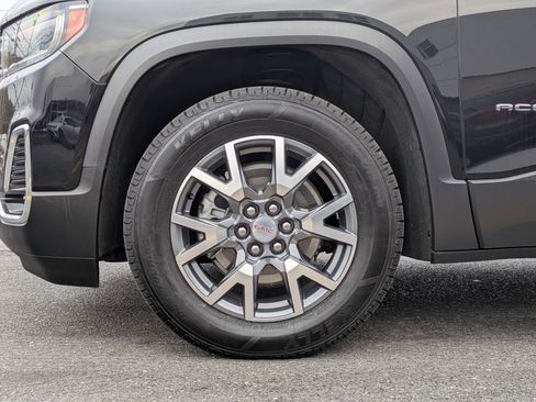 Used 2023 GMC Acadia SLT image 8