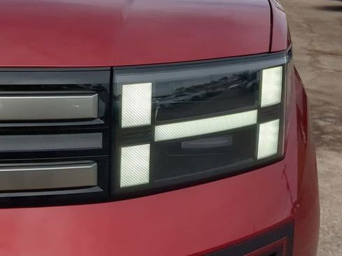 New 2025 Hyundai Santa Fe SEL image 10