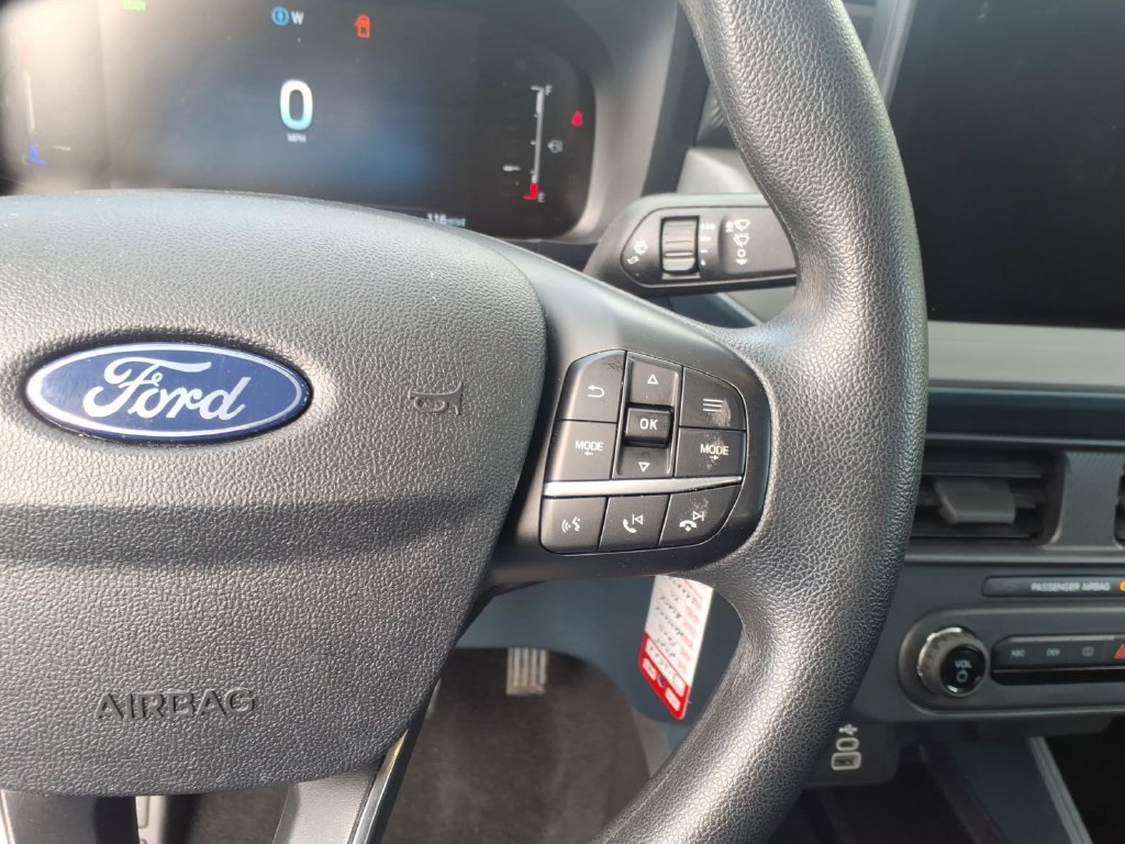 Certified 2025 Ford Maverick XL FWD image 19