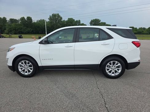 Used 2020 Chevrolet Equinox LS FWD image 10