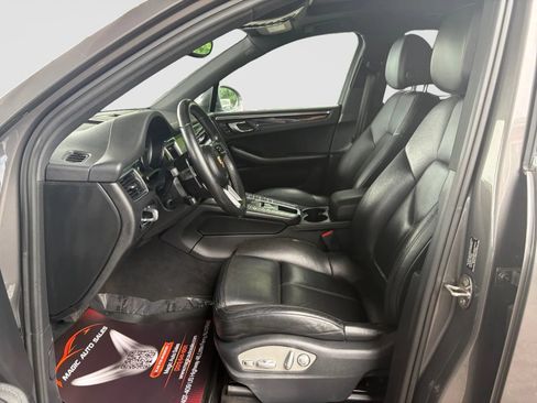 Used 2015 Porsche Macan S w/ Premium Package Plus AWD/4WD image 12