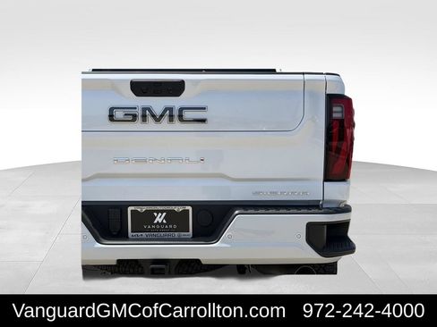 New 2026 GMC Sierra 2500 Denali Ultimate AWD/4WD image 5