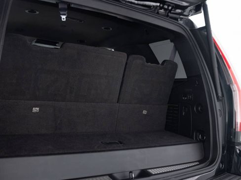Used 2017 Cadillac Escalade Platinum AWD/4WD image 43