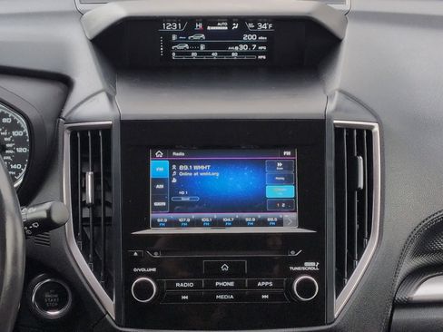 Used 2019 Subaru Forester Premium image 30