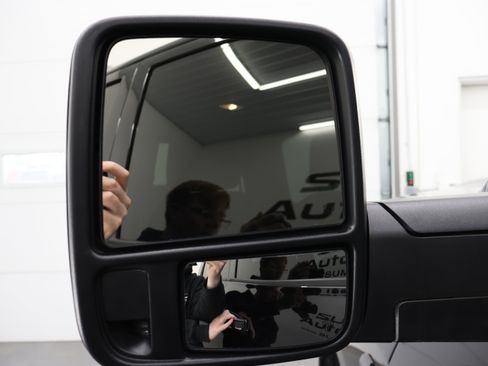 Used 2024 RAM 3500 Big Horn w/ Night Edition AWD/4WD image 39