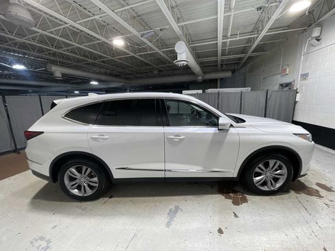 Used 2024 Acura MDX SH-AWD image 27