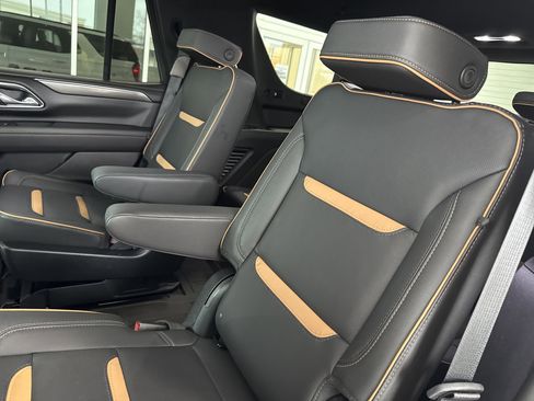 Used 2023 GMC Yukon AT4 w/ AT4 Premium Plus Package image 43