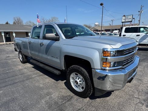 Used 2018 Chevrolet Silverado 2500 W/T image 4