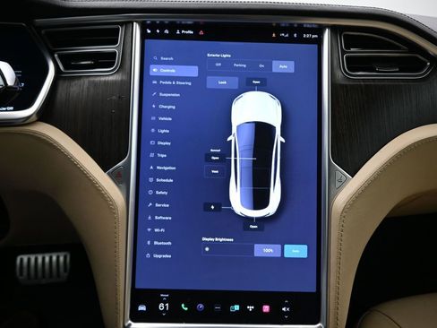 Used 2013 Tesla Model S Performance image 18