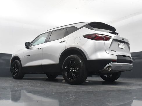 Used 2021 Chevrolet Blazer LT image 34