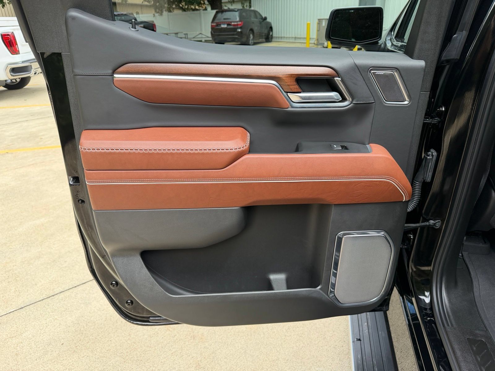 Used 2024 GMC Sierra 1500 Denali Ultimate AWD/4WD image 23