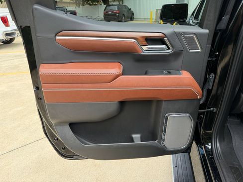 Used 2024 GMC Sierra 1500 Denali Ultimate AWD/4WD image 23