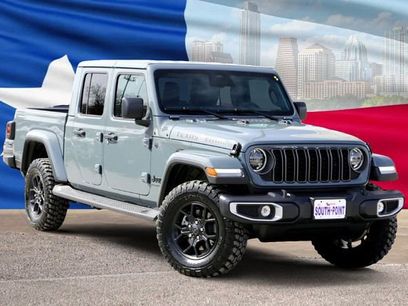 New 2026 Jeep Gladiator Sport