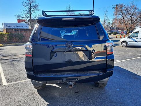 Used 2021 Toyota 4Runner Venture image 5