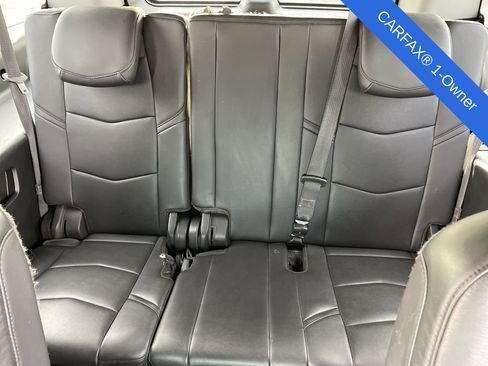 Used 2018 Cadillac Escalade ESV Luxury image 24