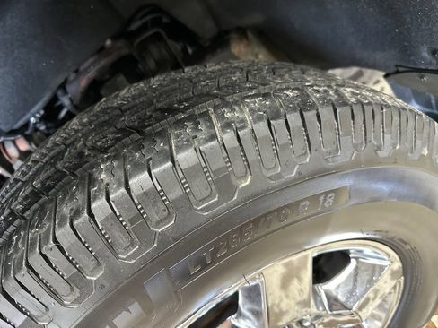 Used 2017 GMC Sierra 3500 Denali w/ Duramax Plus Package AWD/4WD image 12