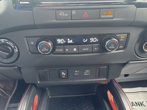 Used 2024 Nissan Frontier PRO-4X w/ Technology Package image 20