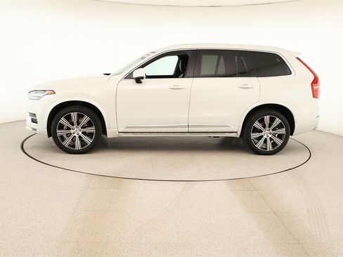 Used 2022 Volvo XC90 T6 Inscription w/ Advanced Package image 2