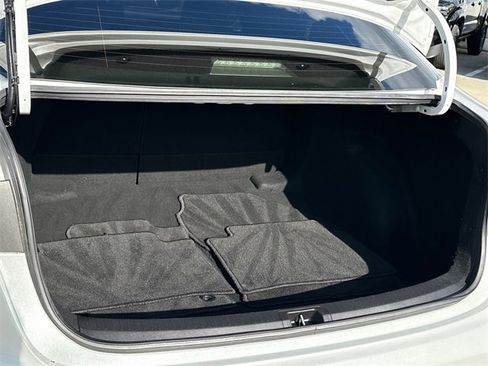 Certified 2022 Toyota Corolla SE image 6