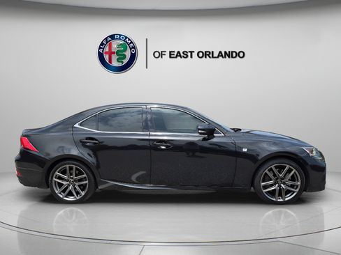 Used 2019 Lexus IS 300 F Sport w/ F Sport Package RWD image 8