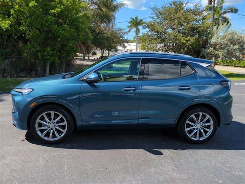 Used 2024 Buick Encore GX Avenir w/ Avenir Technology Package image 7