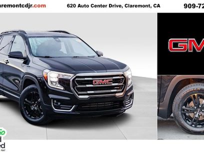 Used 2023 GMC Terrain AT4