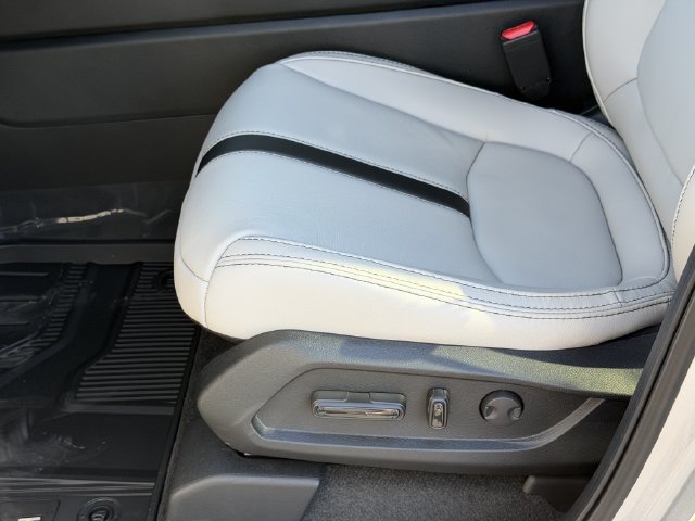 New 2026 Honda Pilot Touring image 15
