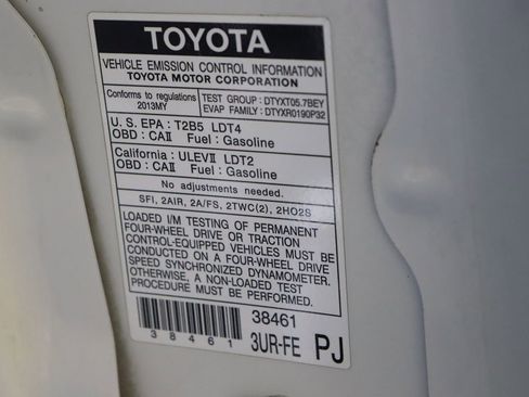 Used 2013 Toyota Sequoia Platinum RWD image 75