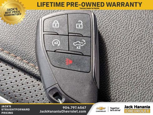 Certified 2022 Chevrolet Silverado 1500 High Country w/ Technology Package AWD/4WD image 32