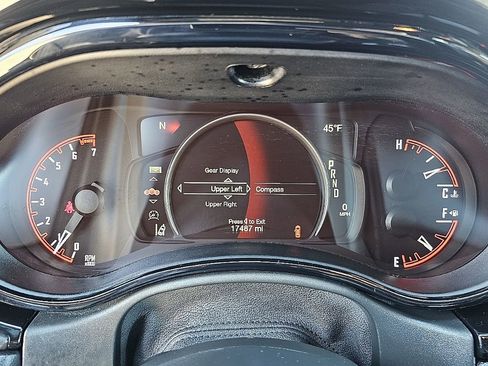 Used 2025 Dodge Durango GT image 38