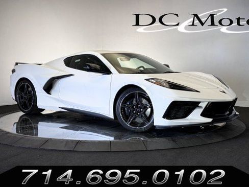 Used 2024 Chevrolet Corvette Stingray Premium Cpe w/ Z51 Performance Package RWD image 1