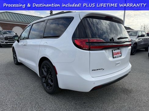 New 2026 Chrysler Pacifica Select w/ S Appearance Package FWD image 5