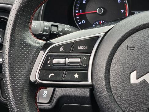 Used 2022 Kia Forte GT image 35