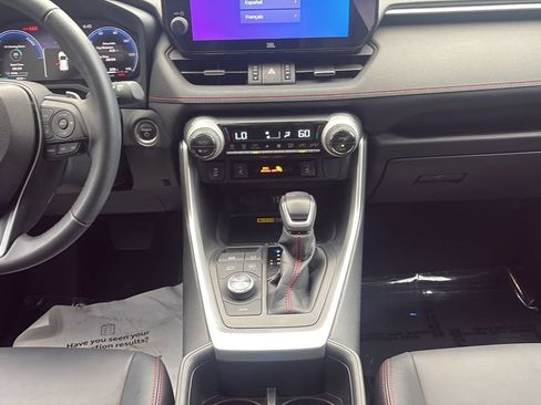 Used 2025 Toyota RAV4 XSE AWD/4WD image 15