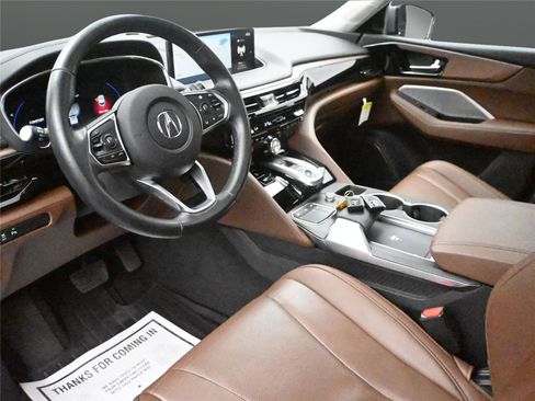 Certified 2023 Acura MDX SH-AWD w/ Technology Package image 2