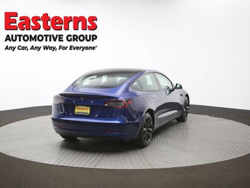 Used 2021 Tesla Model 3 Standard Range Plus image 38