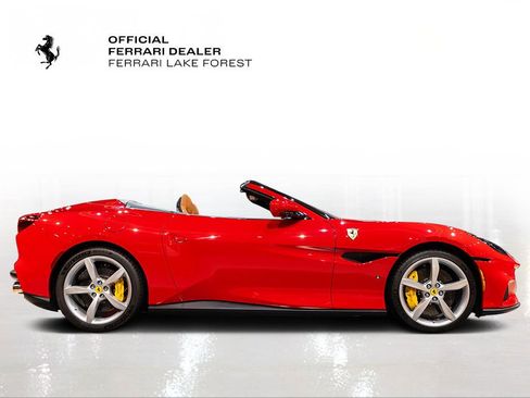 Certified 2023 Ferrari Portofino M image 9