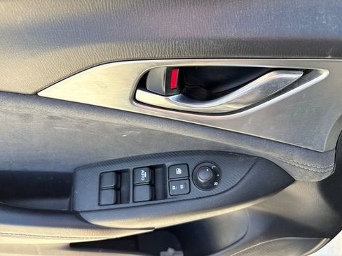 Used 2019 MAZDA CX-3 Grand Touring image 18