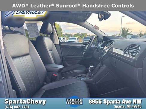 Used 2022 Volkswagen Tiguan SE image 19