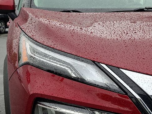 Certified 2023 Nissan Rogue Platinum w/ Platinum Premium Package AWD/4WD image 10