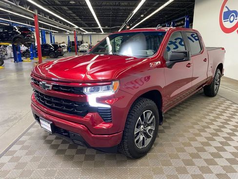 Used 2024 Chevrolet Silverado 1500 RST w/ Convenience Package II AWD/4WD image 6