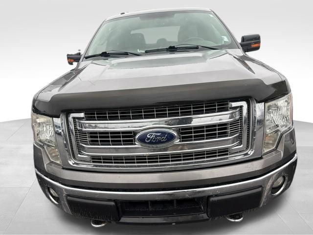 Used 2013 Ford F150 XLT w/ Luxury Equipment Group AWD/4WD image 4