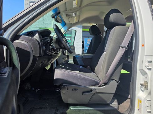 Used 2012 Chevrolet Silverado 2500 LT w/ Interior Plus Package AWD/4WD image 19