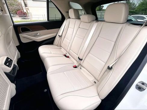 New 2025 Mercedes-Benz GLE 450e 4MATIC image 23