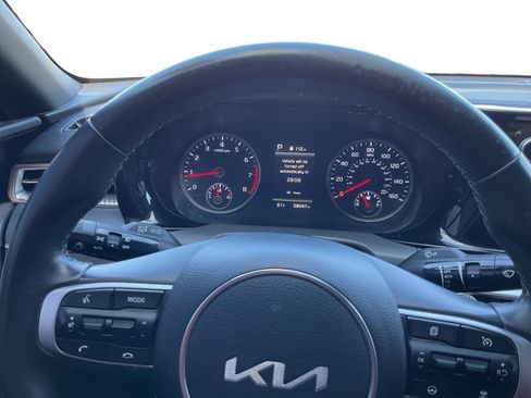 Used 2024 Kia K5 GT-Line w/ GT-Line Premium Package FWD image 11