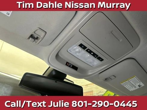 Used 2022 GMC Canyon Denali AWD/4WD image 32