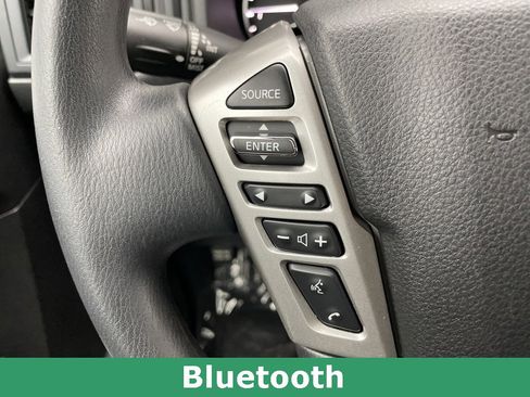 Used 2024 Nissan Titan SV image 25